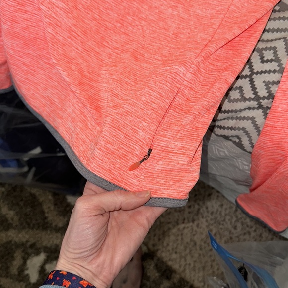 Under Armour Run Fitted 3/4 Zip Pullover XS - Picture 5 of 5